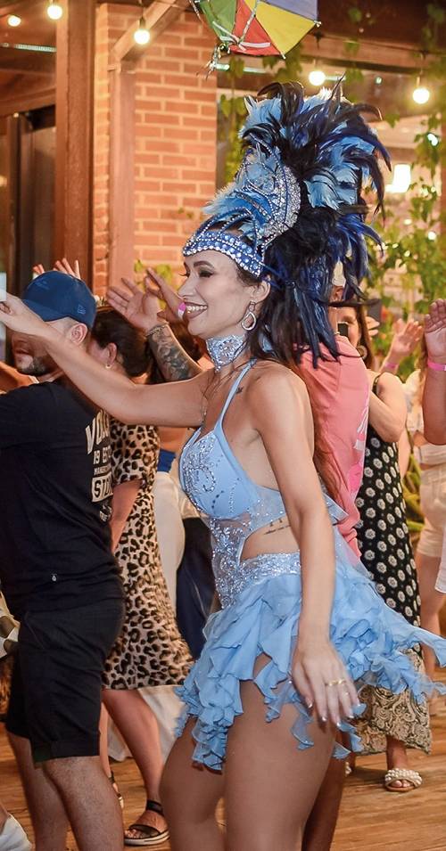 Show de Samba (saindo de Búzios) 2