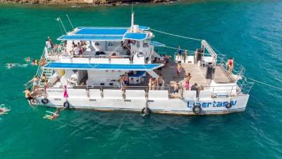 Catamarã Búzios - Passeio de Barco